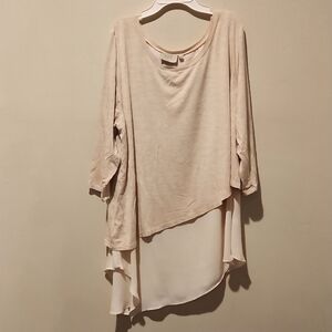 ❤️ INAE COLLECTION ASYMETRIC FLUTTER HEM TOP, XL